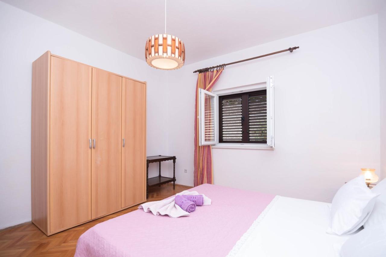 Apartments Salis Pag Town Exterior foto