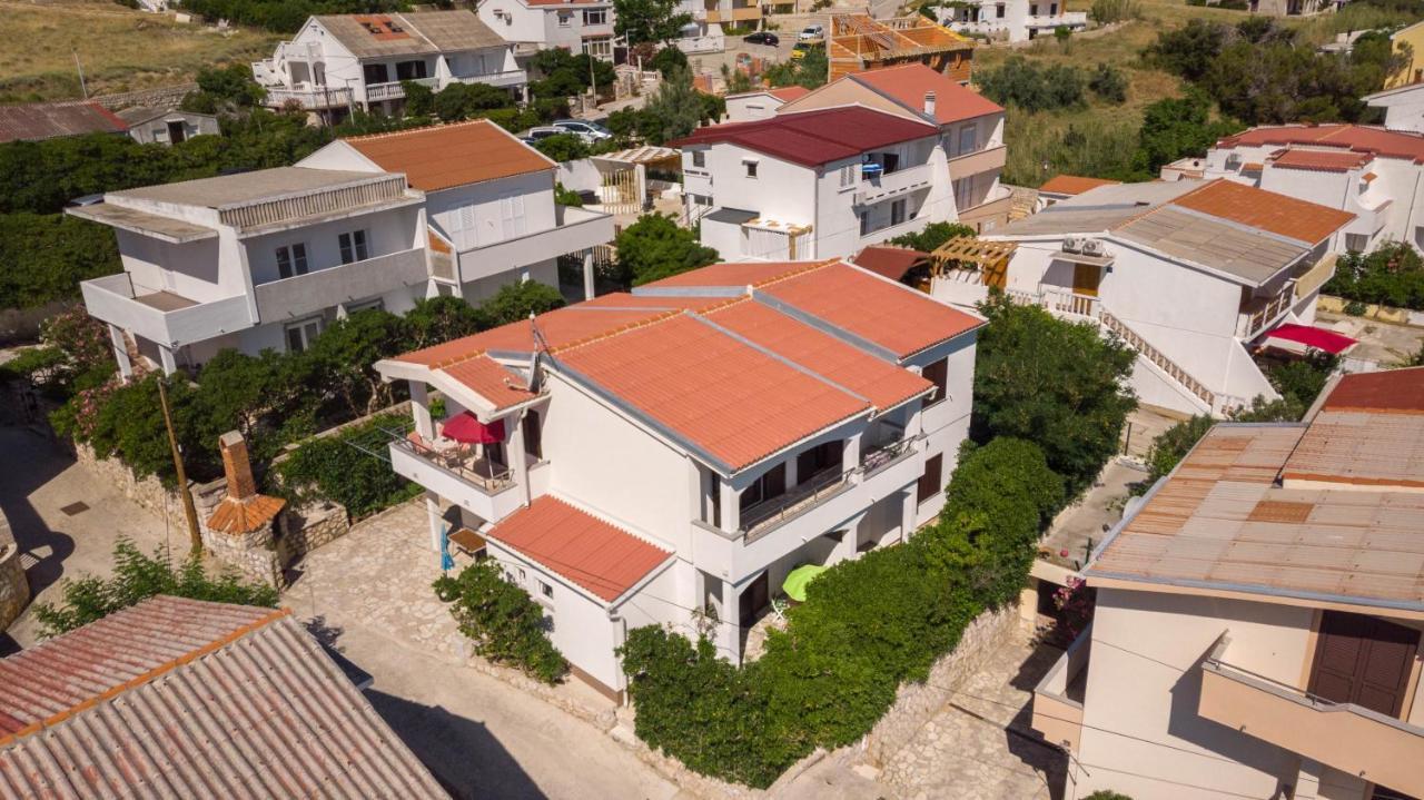 Apartments Salis Pag Town Exterior foto