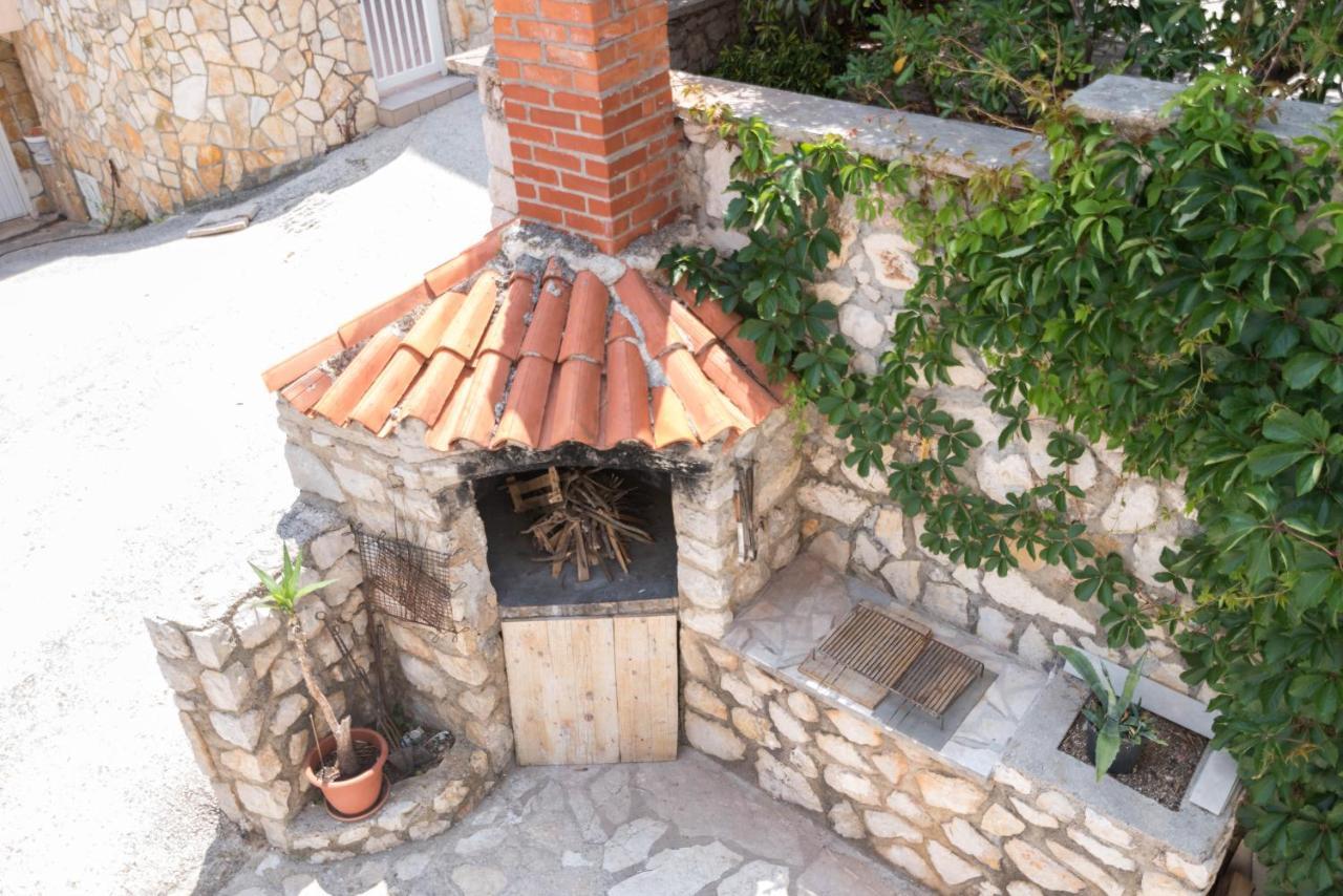 Apartments Salis Pag Town Exterior foto